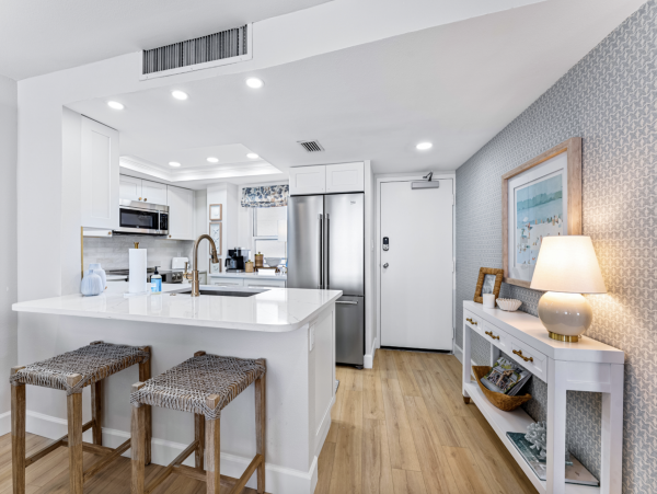 Siesta Key Vacation Rental: Gulf-Access 2-Bed, 2-Bath Haven